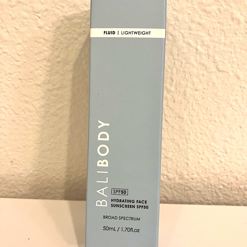 Bali Body SPF50 Hydrating Face Sunscreen - Picture 3 of 14